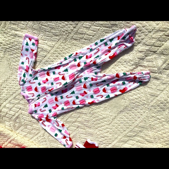 Baby Christmas sleeper - Picture 1 of 1